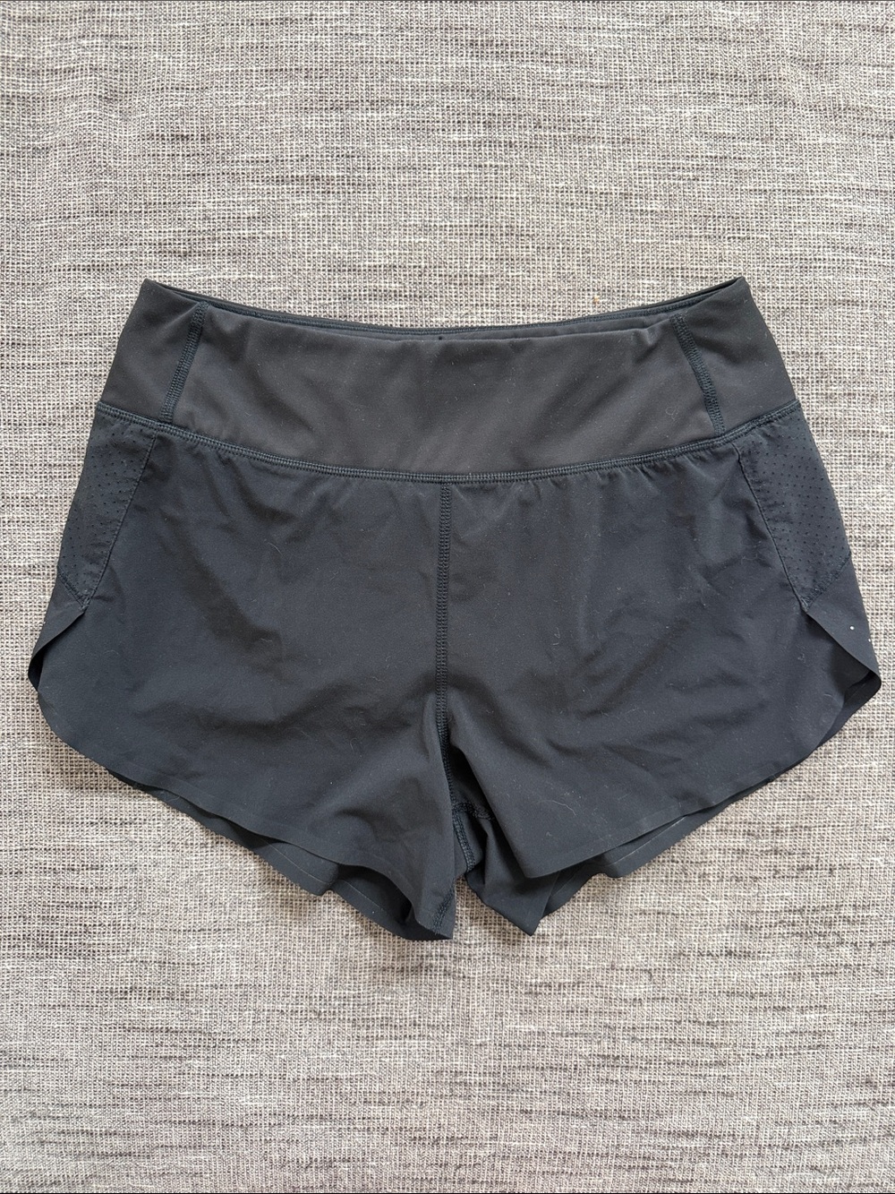 Athleta Run With It 3.5"